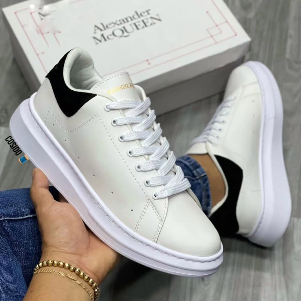 ¡IMPORTADOS! ALEXANDER McQUEEN