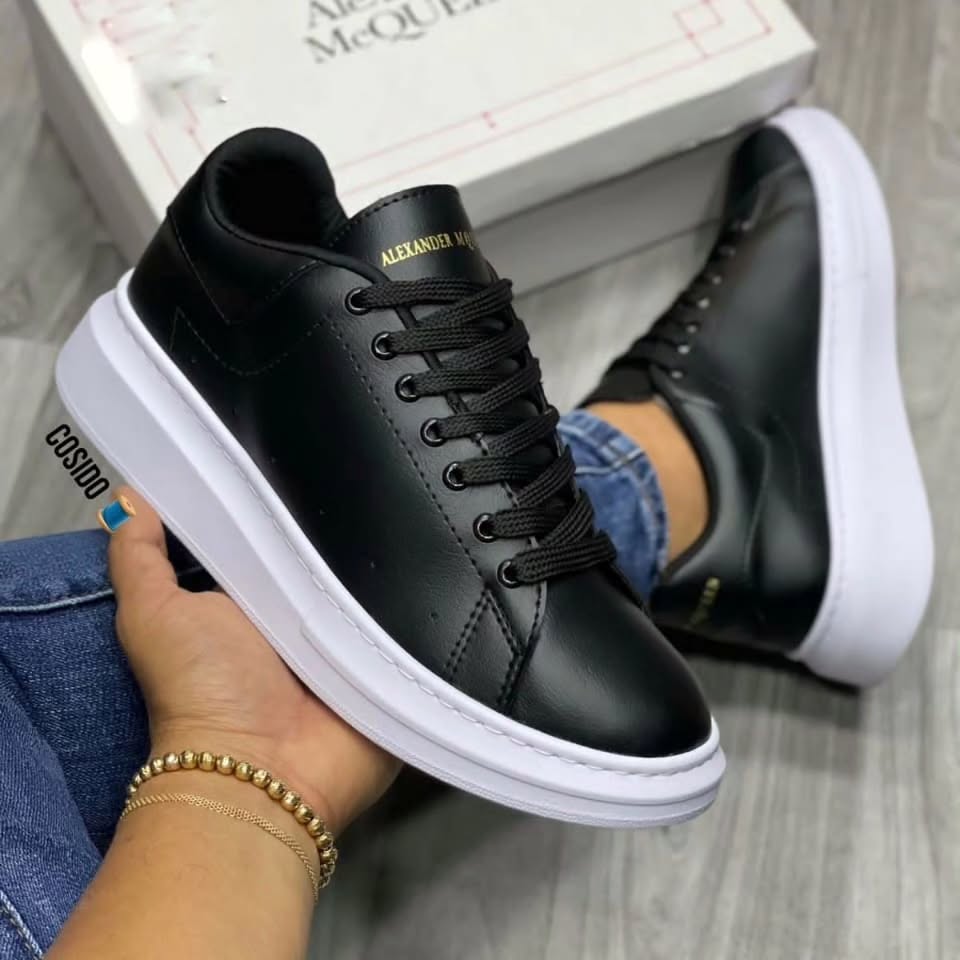 ¡IMPORTADOS! ALEXANDER McQUEEN