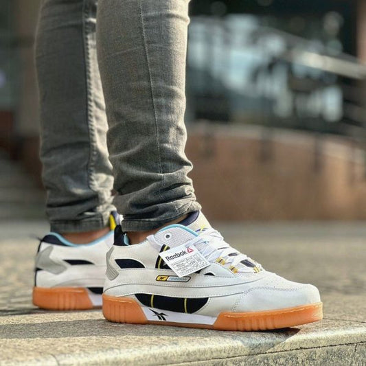 ¡EN OFERTA! - TENIS REEBOK VERSIÓN 4.0