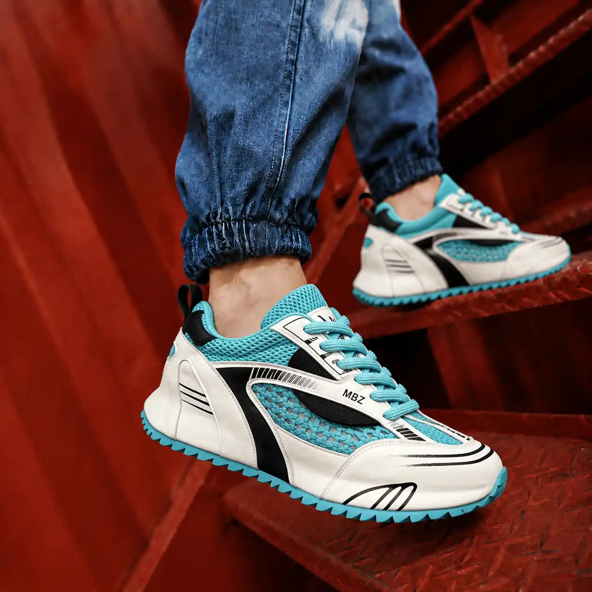 SNEAKER VORTEX