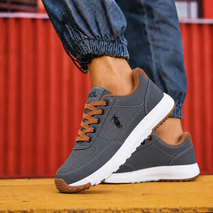 SNEAKER POL
